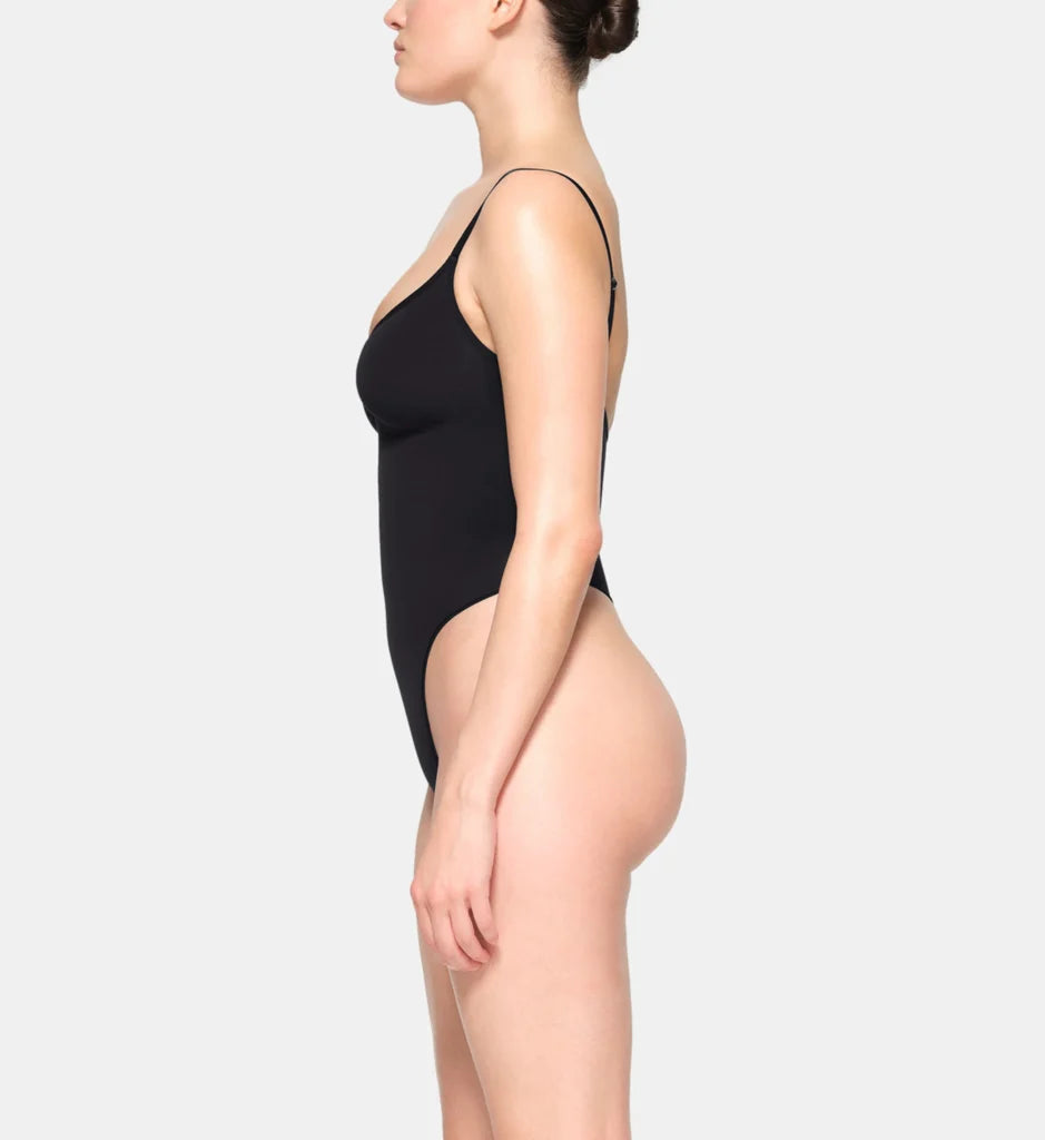 BODY STRING ULTRA-GAINANT